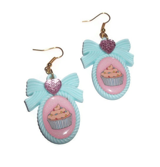 Mint Green Cupcake Earrings, Cute Heart Cameo Earrings, Kitsch Kawaii