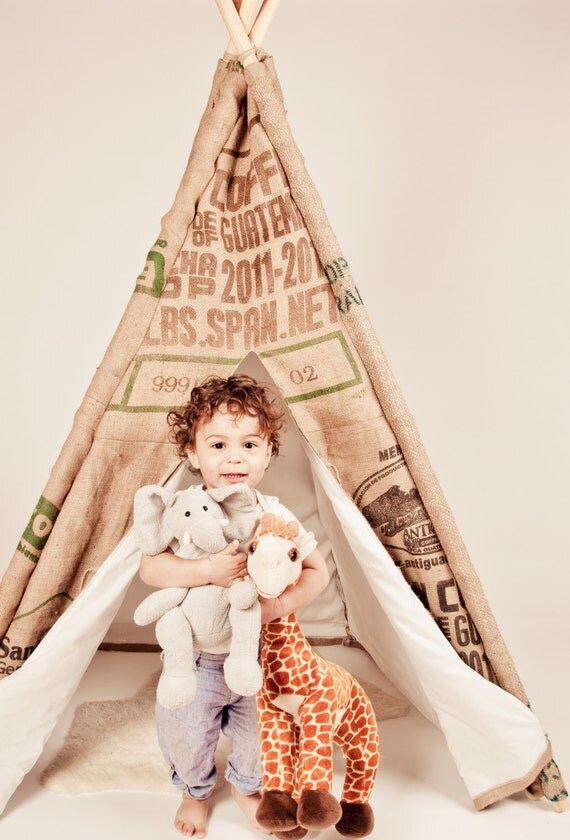 Playhouses & Teepees