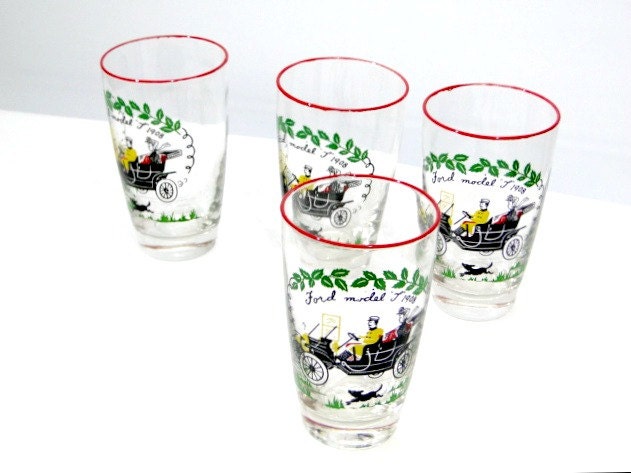 Vintage Glasses Libbey Set of Eight Horseless Carriage Tumblers