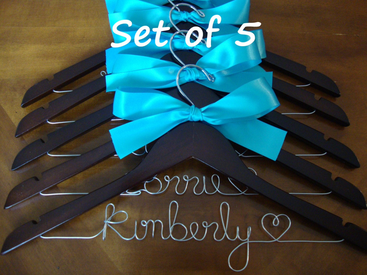 Set of 5 Personalized Hanger, Custom Bridal Hangers,Bridesmaids gift, Wedding hangers with names,Custom made hangers