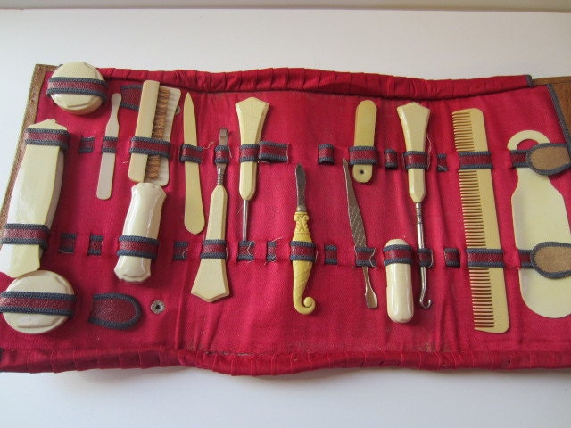 Vintage Celluloid Manicure Personal Grooming kit in Case