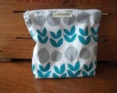 Turquoise Tulip Splash Makeup Bag