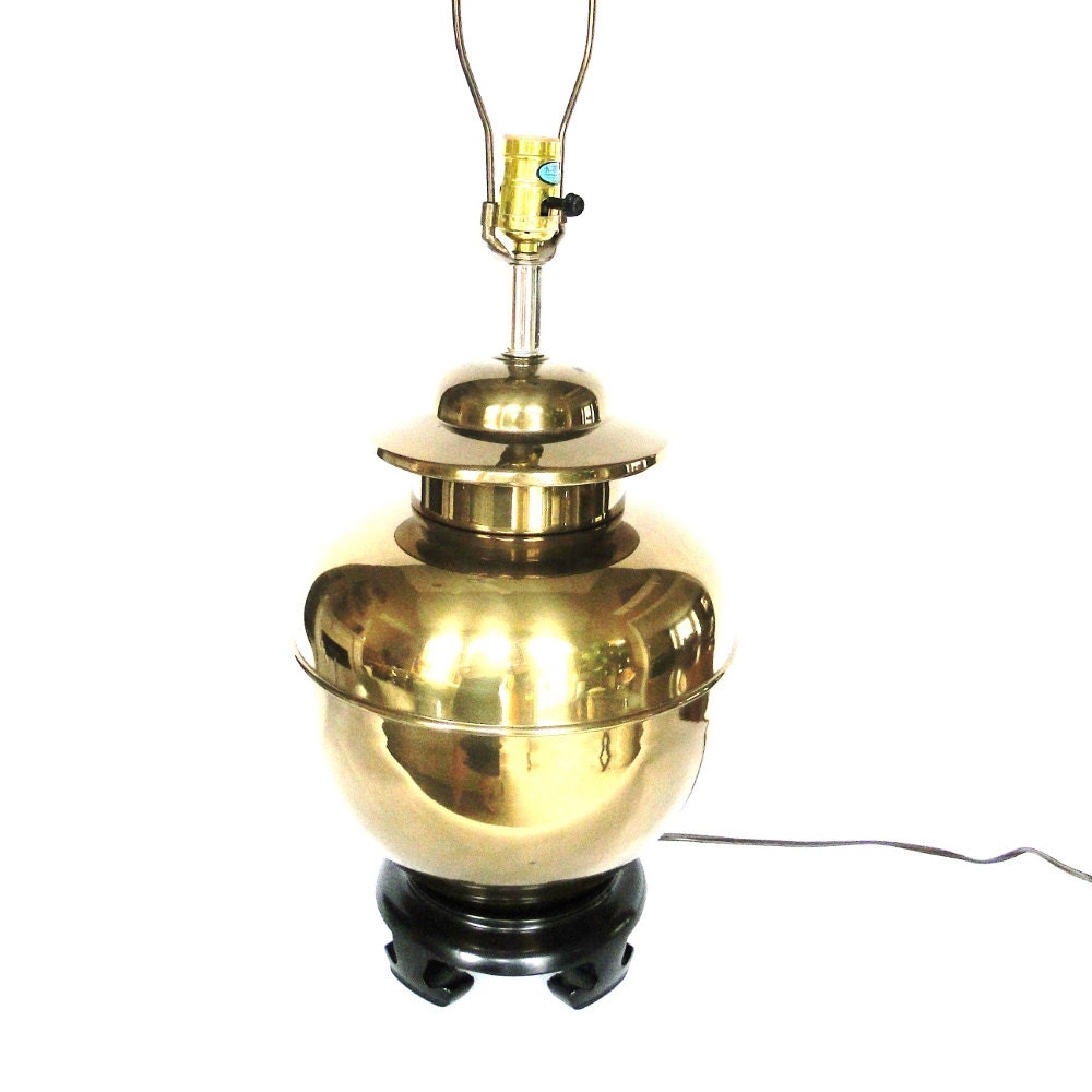 Vintage Lamp Brass Ginger Jar Ebony Wooden Footed Base Asian Inspired Hollywood Regency Lamp Chinoiserie Chic Lighting