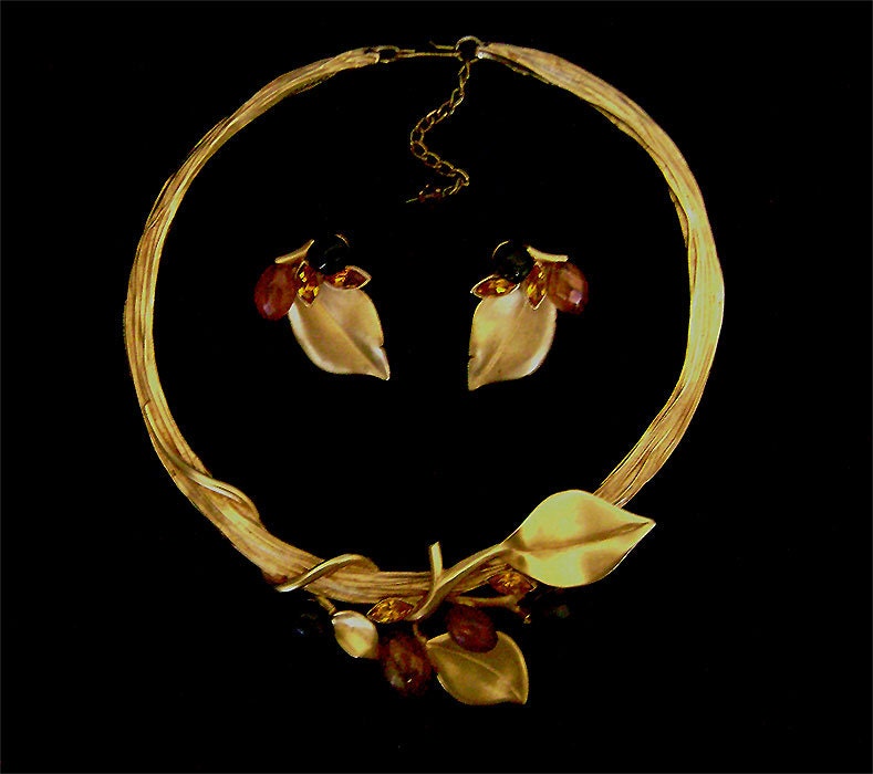 Vintage Craft Gem Craft statement Vine rigid necklace earrings 1970's gold plated  rhinestones