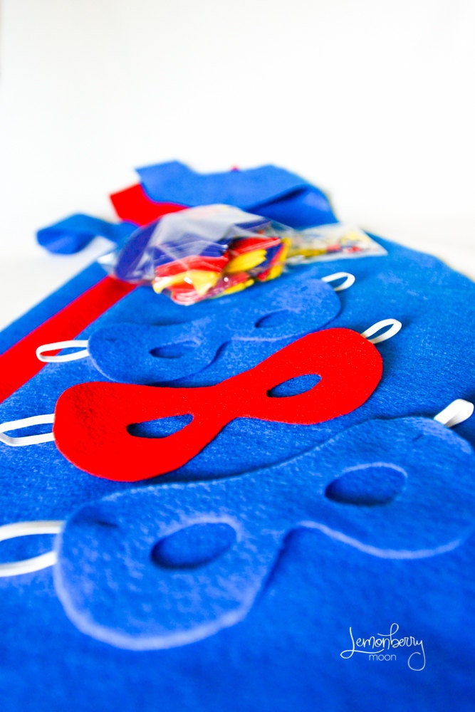 ACTIVITY KIT: Child's Superhero Craft Kit - Superhero Cape Activity for Six Il_170x135
