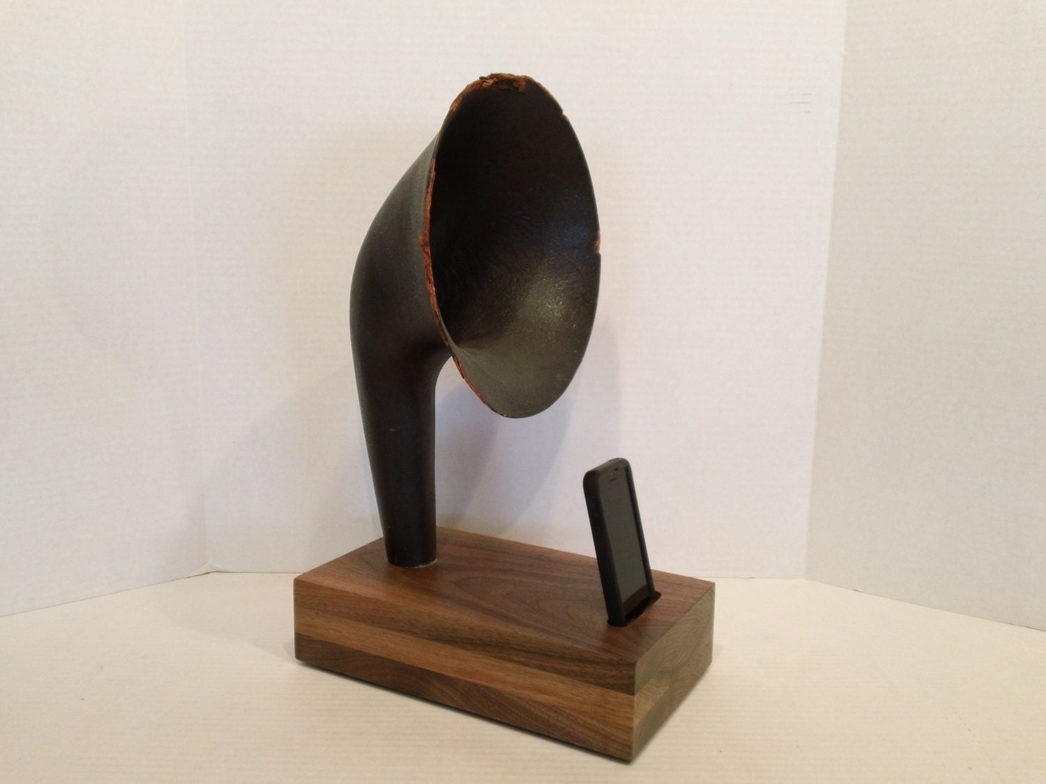 Acoustic  iPhone Speaker Dock Utilizing a Vintage Composite Gramophone Horn -Ready to Ship-