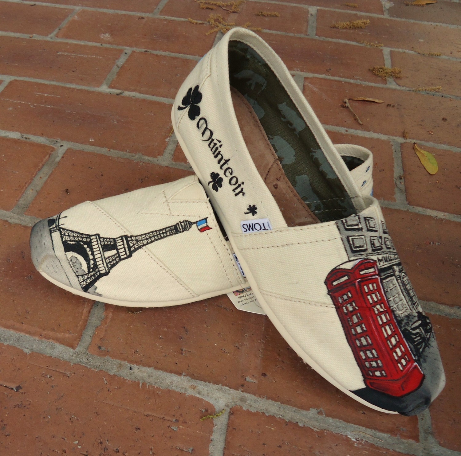 Pub & Eiffel Tower Custom TOMS