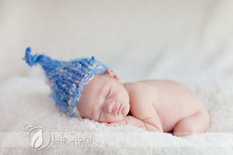Hand Knit "Give Me Kisses" Baby Hat in Blue and White, bulky hand dyed and handspun yarns, newborn size