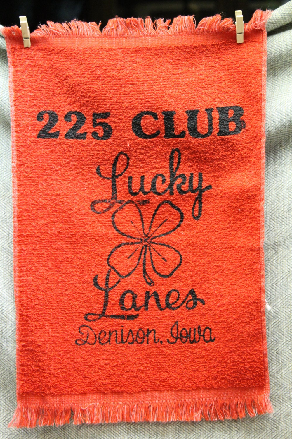 Lucky Lanes Red Vintage Bowling Towel 225 Club Denison Iowa