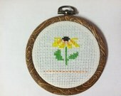Black Eyed Susan Flower Cross Stitch Art - 2 1/2"
