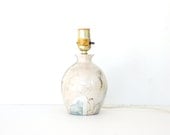 Small Vintage  Tan and Green Swirly Bedside Lamp