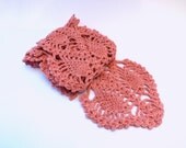 Crochet scarf, spring and summer accessory. Handmade in baby alpaca and Pima cotton. Beautiful rose color, pineapple stitch. Romantic woman