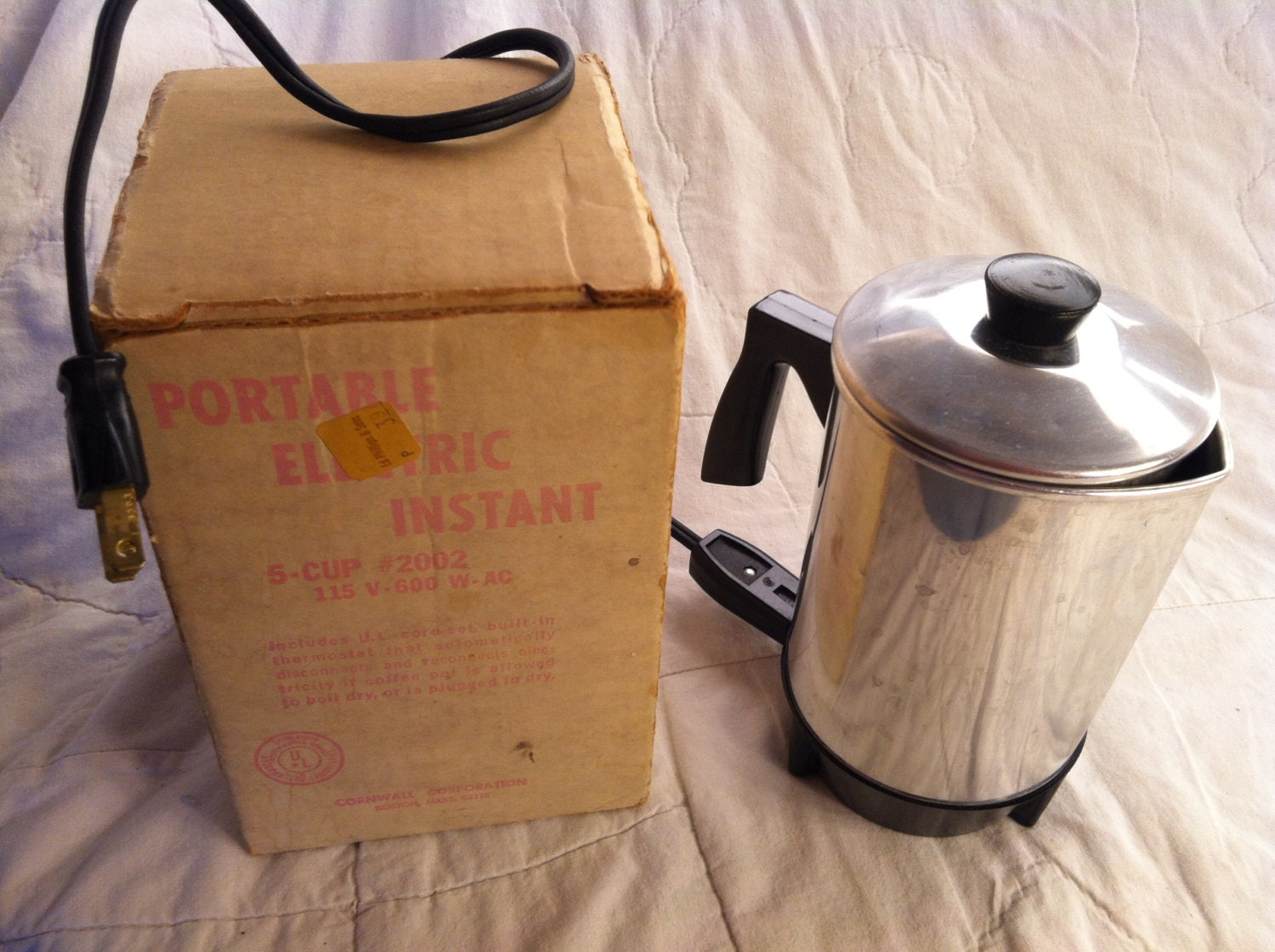 Little PlugIn Travel Water Heater/C offee Pot ...