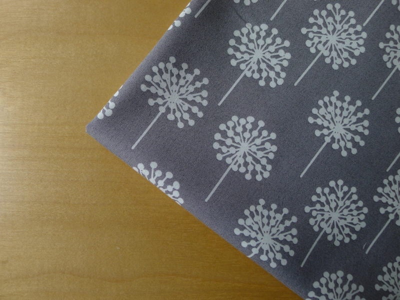 Stof Fabrics PURE - Bursts White Grey  1/2 YARD