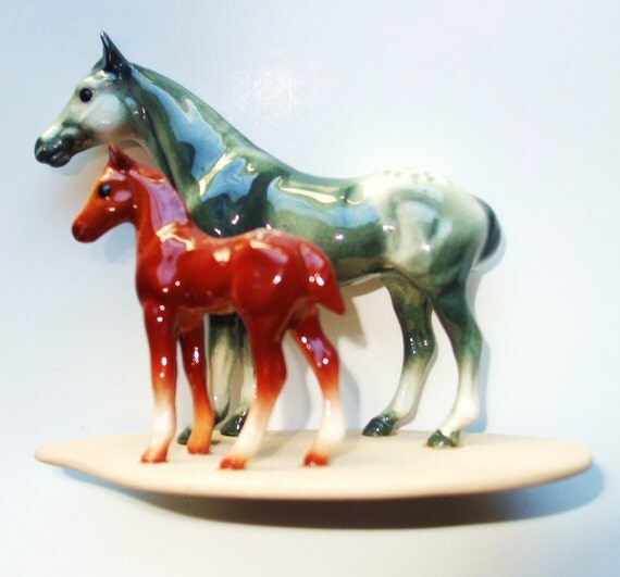 Items similar to CERAMIC HORSES, vintage hagen renaker, appaloosa mare