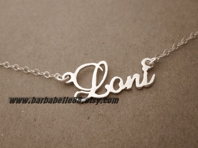 Personalized 925 Sterling Silver Name Necklace come with chain Gift box included.