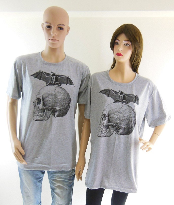 Skull Bat Skull Tshirt (size L) Unisex Tshirt Men Tshirt Women Tshirt Gray Tshirt Screen Print Size L