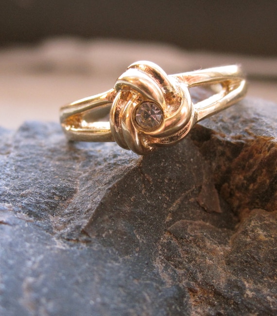 Petite Gold Knot Ring with Crystal Center