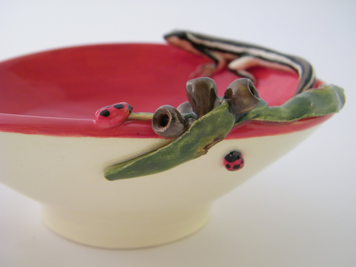 Jewelry Tray  / Dish / Bowl - Wheel-formed with Sculpted Skink Lizard & ladybugs.