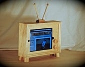 The retro style "iPad TV Docking Station" custom handmade wooden docking stand for iPad  1st 2nd 3rd 4th gen