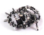 Banded Onyx Hematite Memory Wire Bracelet