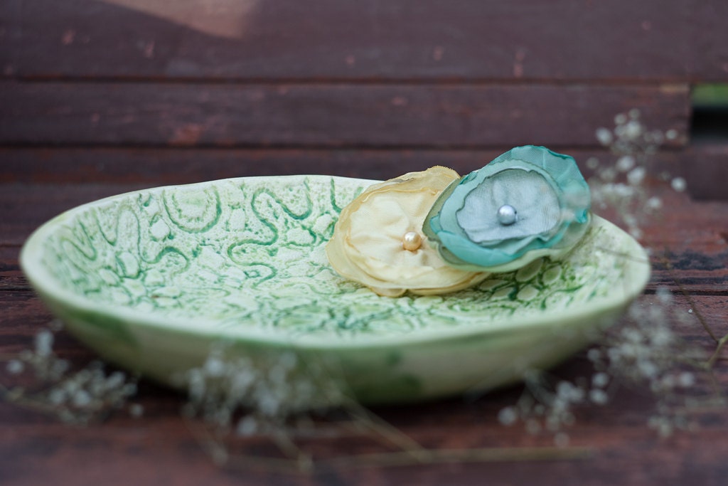 Green Ceramic Glazed Lace Decorative Plate, Ceramic Jewelry Dish