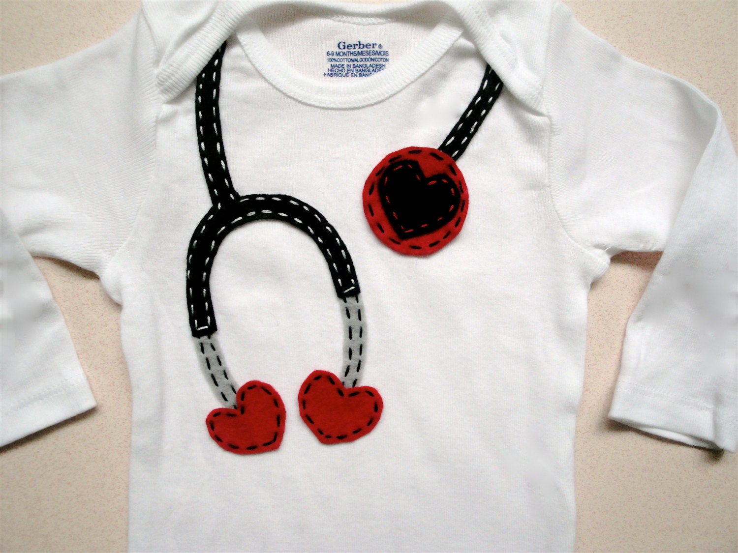 Hearts and Love Dr/Nurse- Onesie Il_170x135