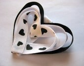 Girls heart bow sweetheart hair clips Toddler sweet heart accessories black bows Boutique Bows grosgrain ribbon unique Handmade girls bow