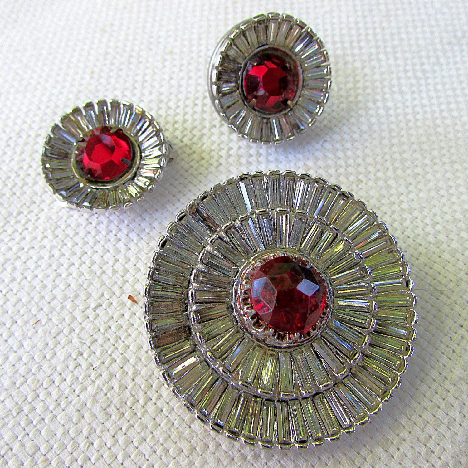 Vintage Rhinestone Brooch and Earrings For Assemblage Jewelry