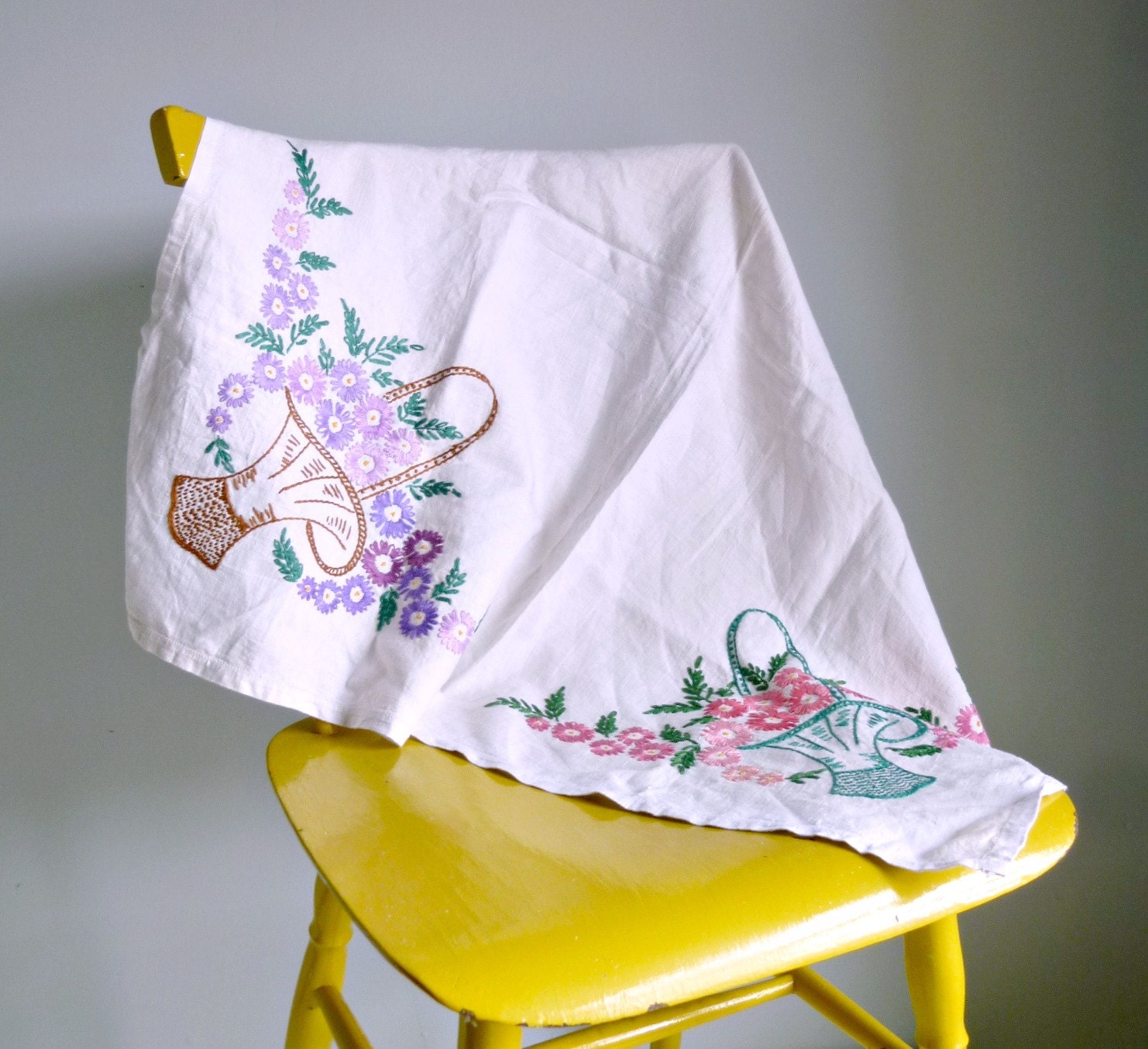 Mid Century Linen Tablecloth - Floral Embroidery - Spring, Easter Basket - Natural White - Mad Men, 1950's Home Decor, Entertaining, Kitchen