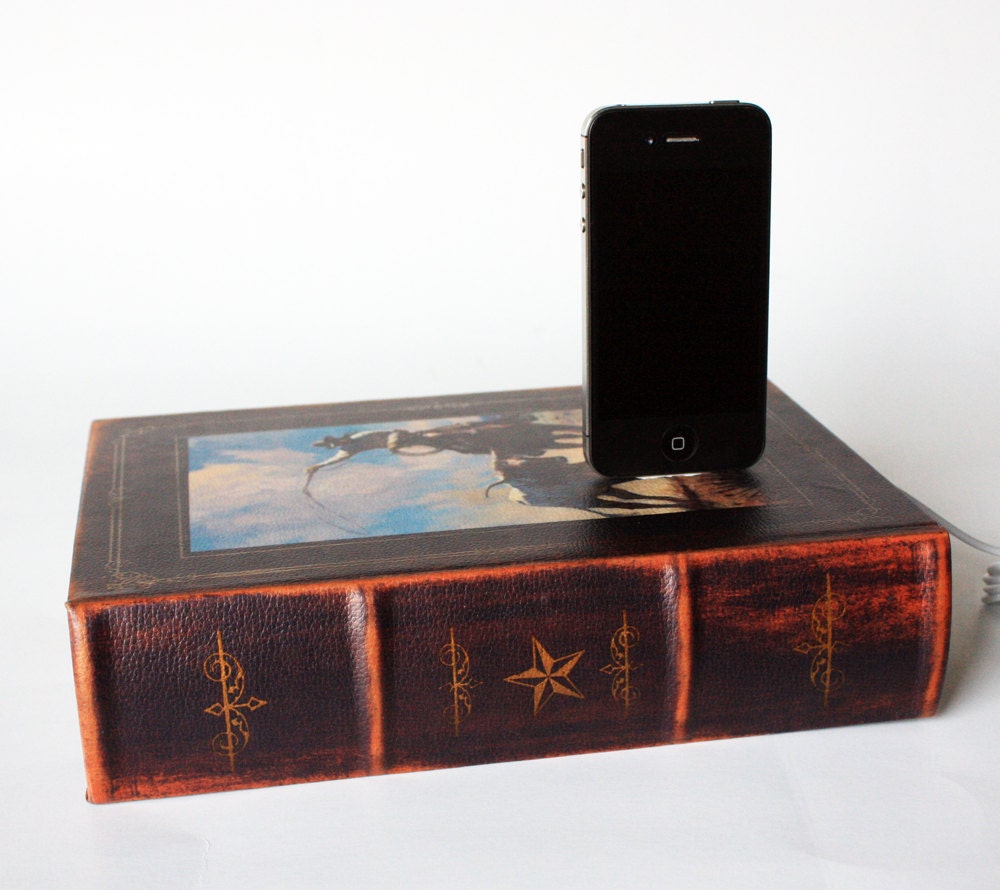 Cowboy Rodeo - iPhone 4 or iPhone 4S Charger, iPhone Docking Station - Father's Day