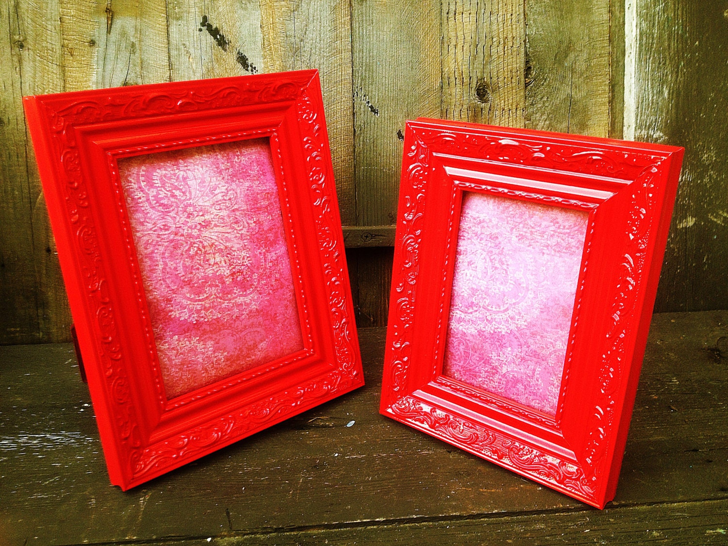 Set of 2 EASEL BACK Ornate FRAMES - Painted in Bright Red - 4x6 / 5x7