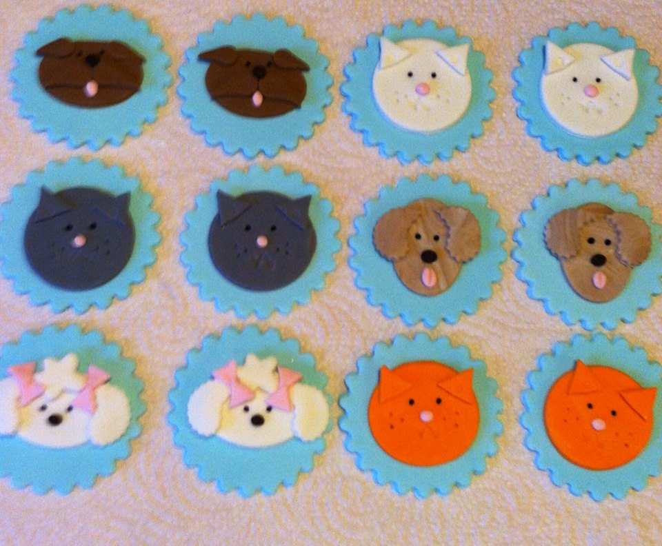 Dogs and Cats Cupcake Toppers
