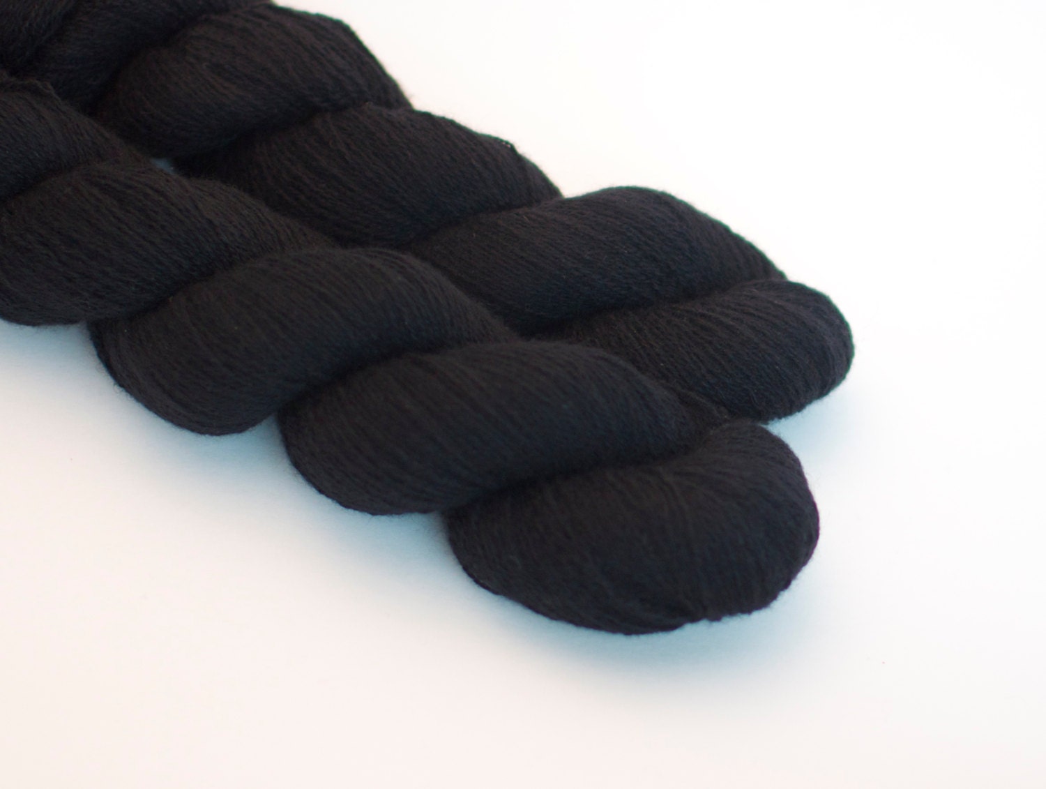 Reclaimed Yarn - 100% Cashmere - Black Lace Weight - 299 Yards
