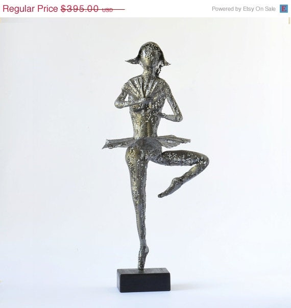 Birthday year SALE - Metal sculpture - Ballet dancer Sculpture - Metal Wire Mesh - home decor - Handmade metal art - unique gift