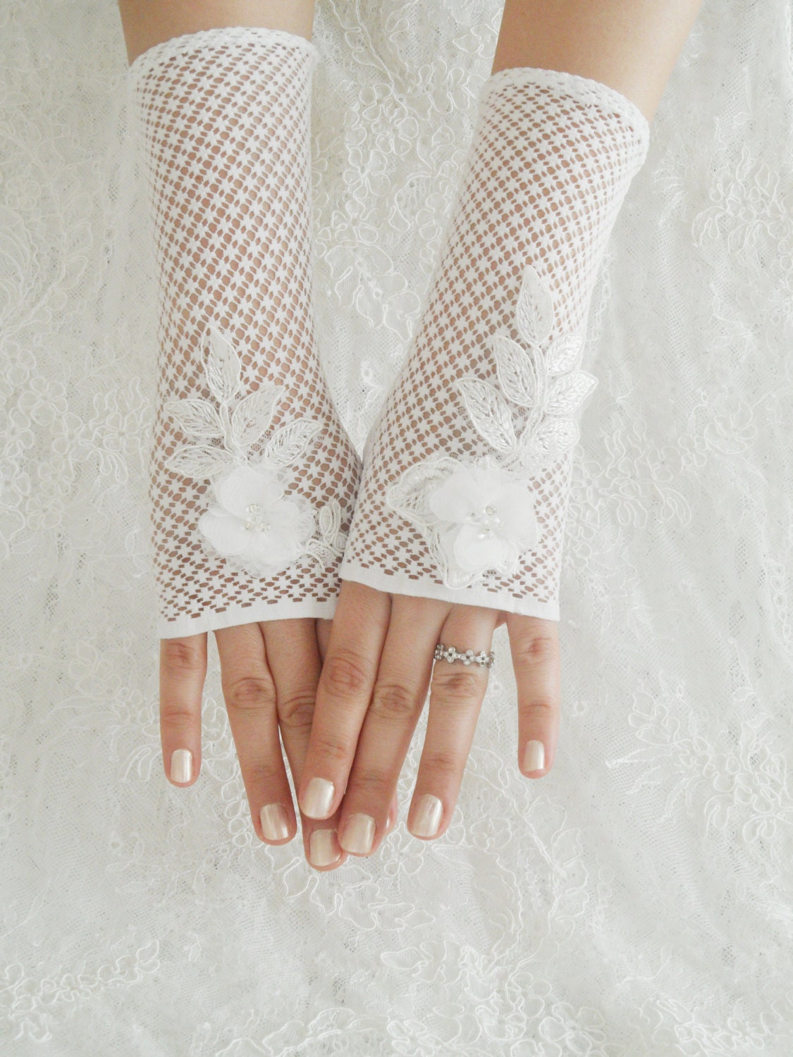 Bridal glove, Wedding glove, Belly Dance, Fetish, Bridal, Lolita, white lace glove, OOAK