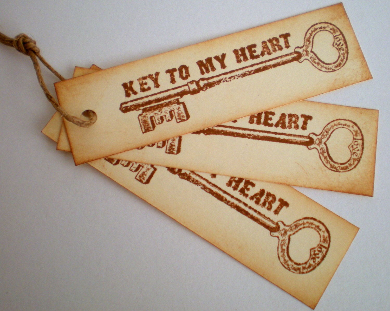 Key to my heart vintage tags- Set of 10- with hemp twine- cream and brown- distressed- wedding tags- wedding favor