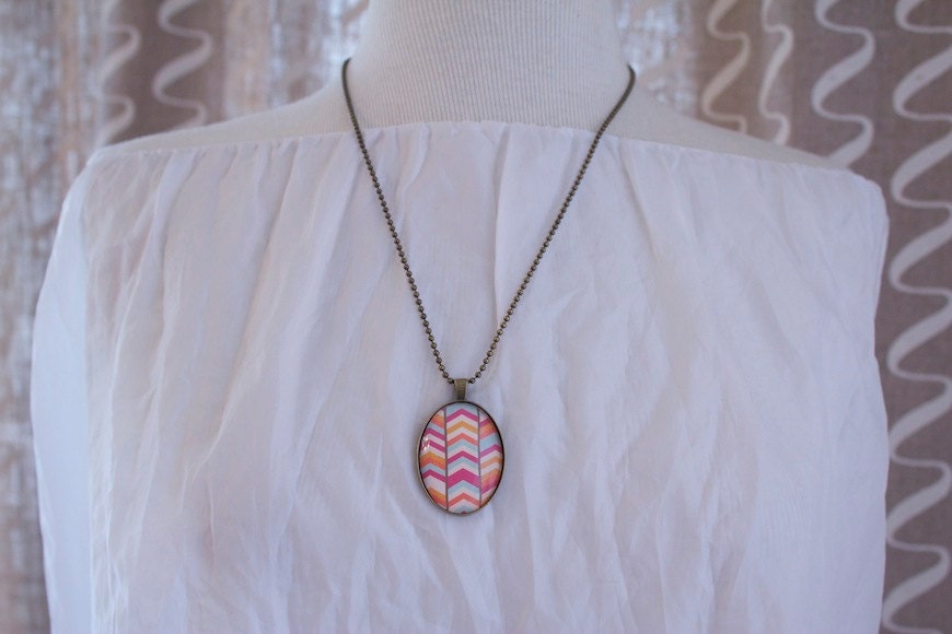 Abstract Chevron Oval Necklace