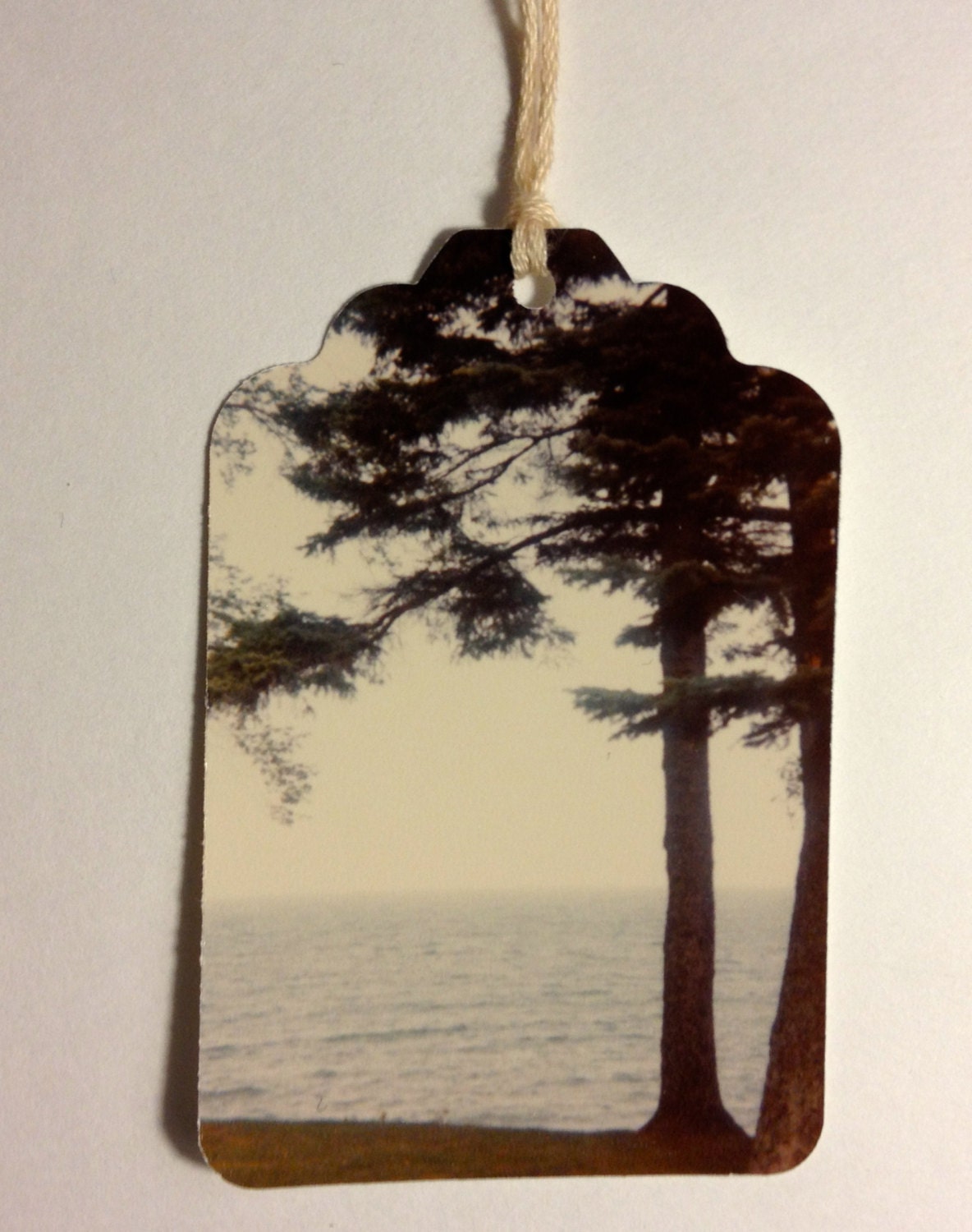 10 Vintage photo gift tags