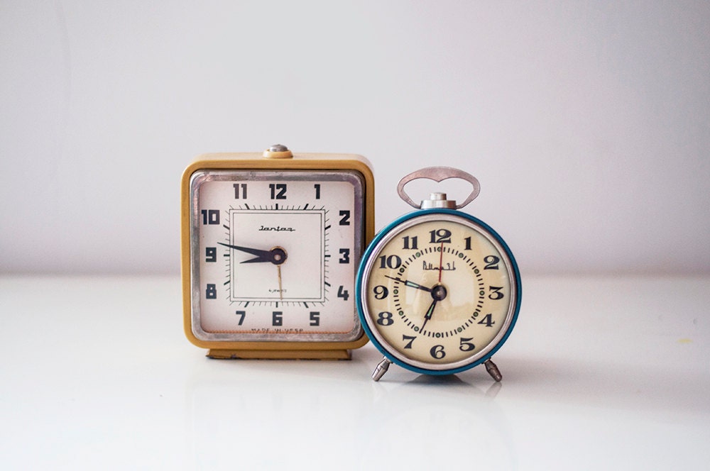 Vintage soviet mechanical alarm clocks - set of 2