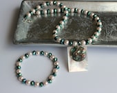 Green Paua Shell and Pearl Beaded Necklace with Matching Beaded Stretch Bracelet - Handmade Jewelry - OOAK - Ready to Ship