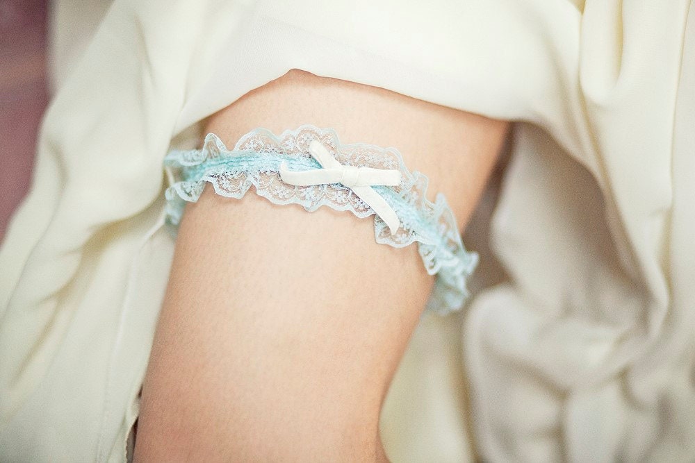 Baby blue bridal garter, Toss Garter, Blue Garter, Blue Bridal Garter, Something Blue Garter, wedding garter