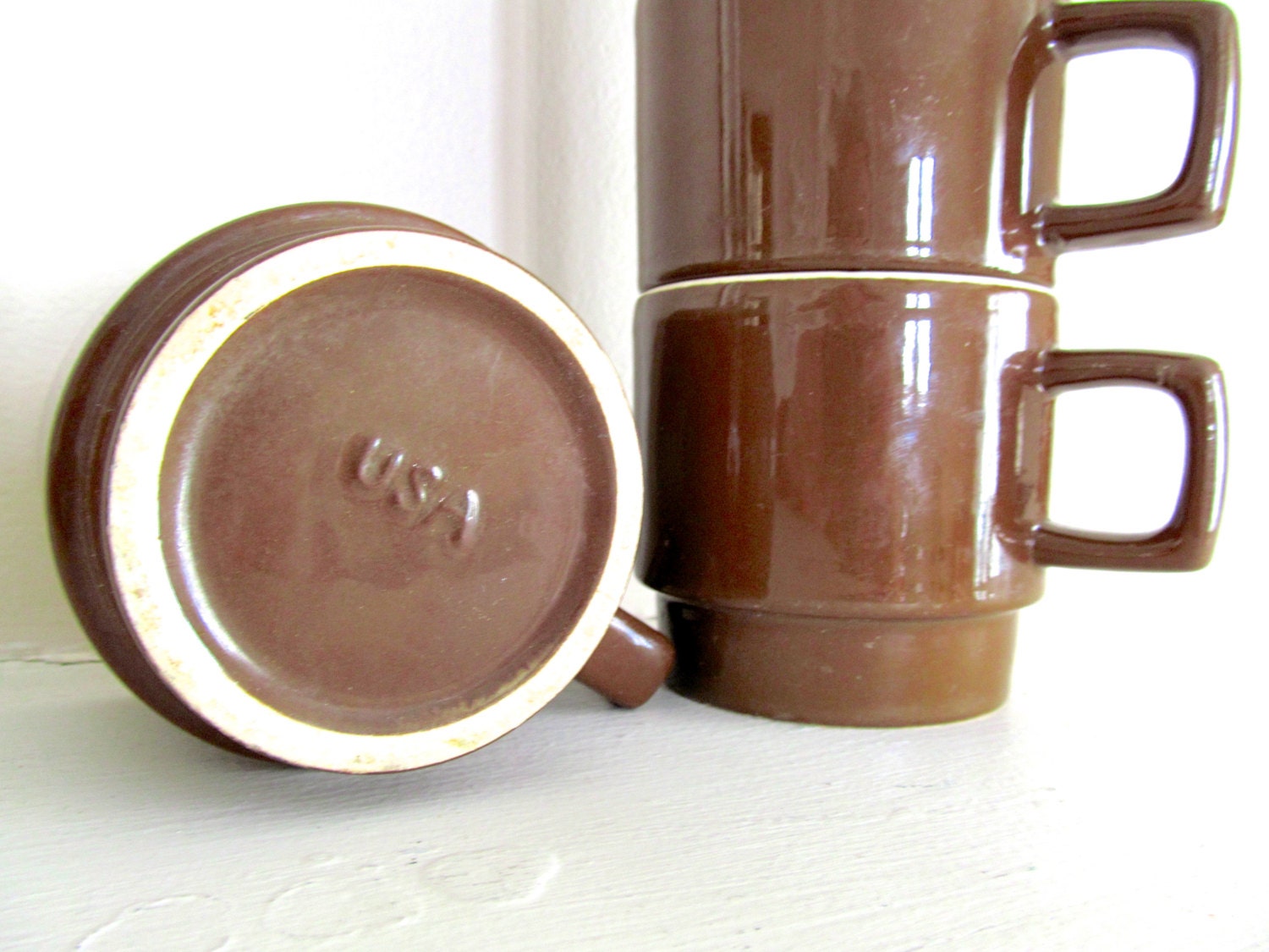 Vintage Stacking Brown Set of 4 Mugs / Cups