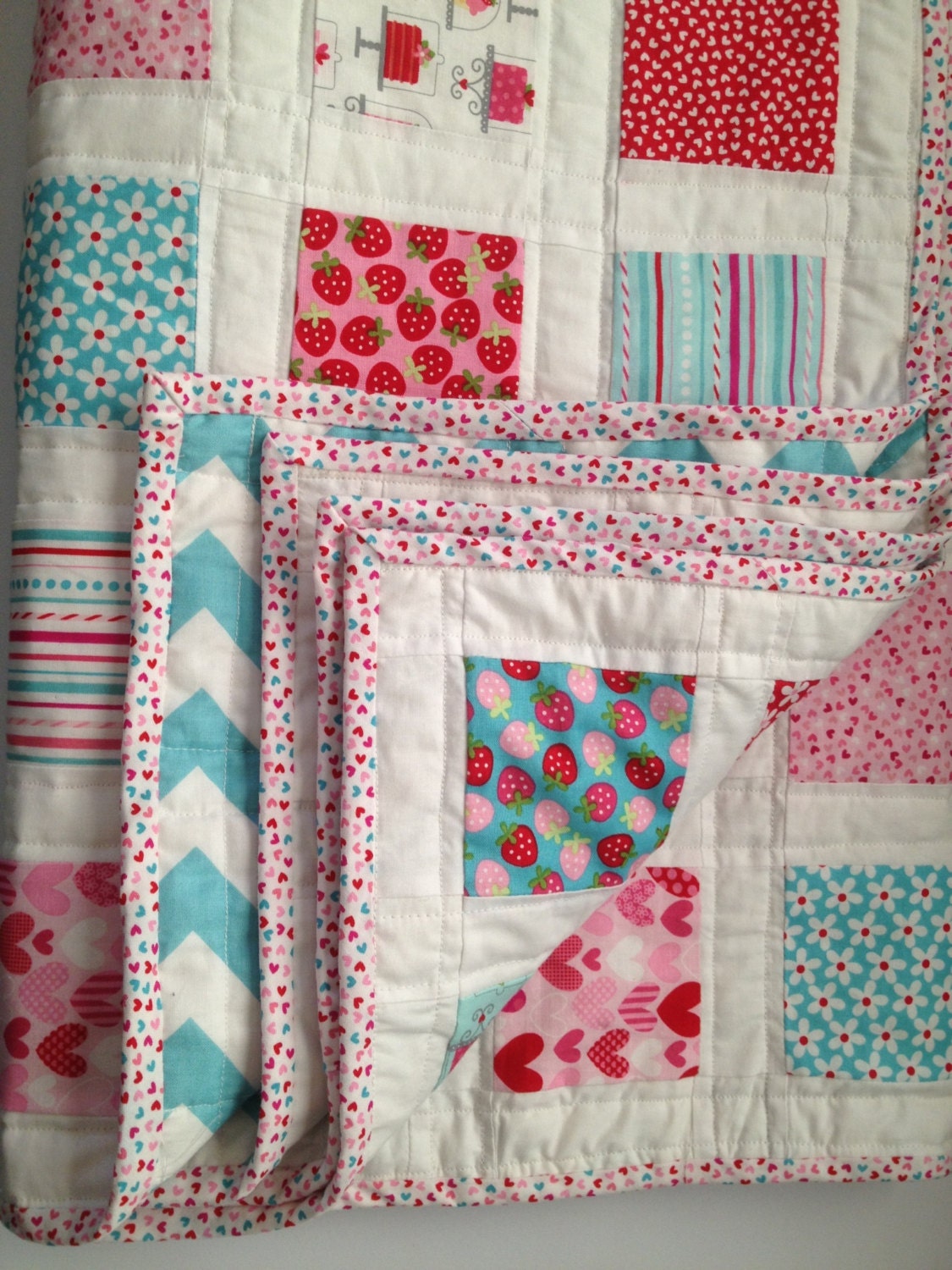 Valentine's Day QUILT Sweetcakes fabric by by TheSewingSmith