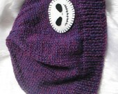 Adult/teen beanie - hand knitted -  inspired by Jack Skellington