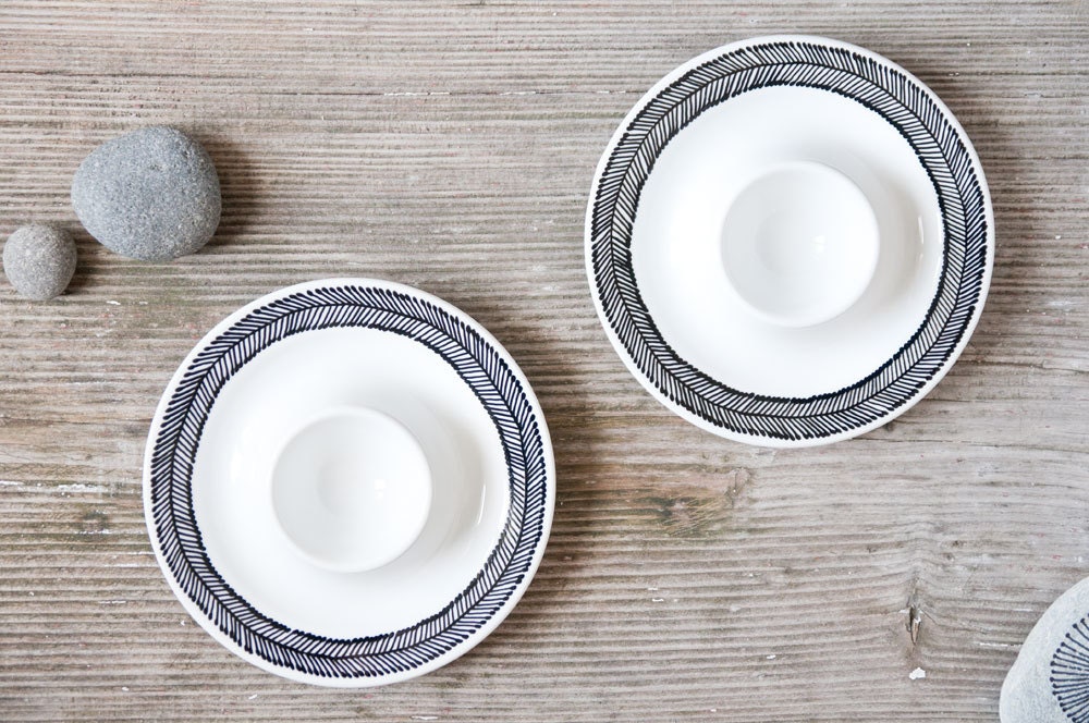 Hand-painted egg cup Set of two "somewhat angular", black and white