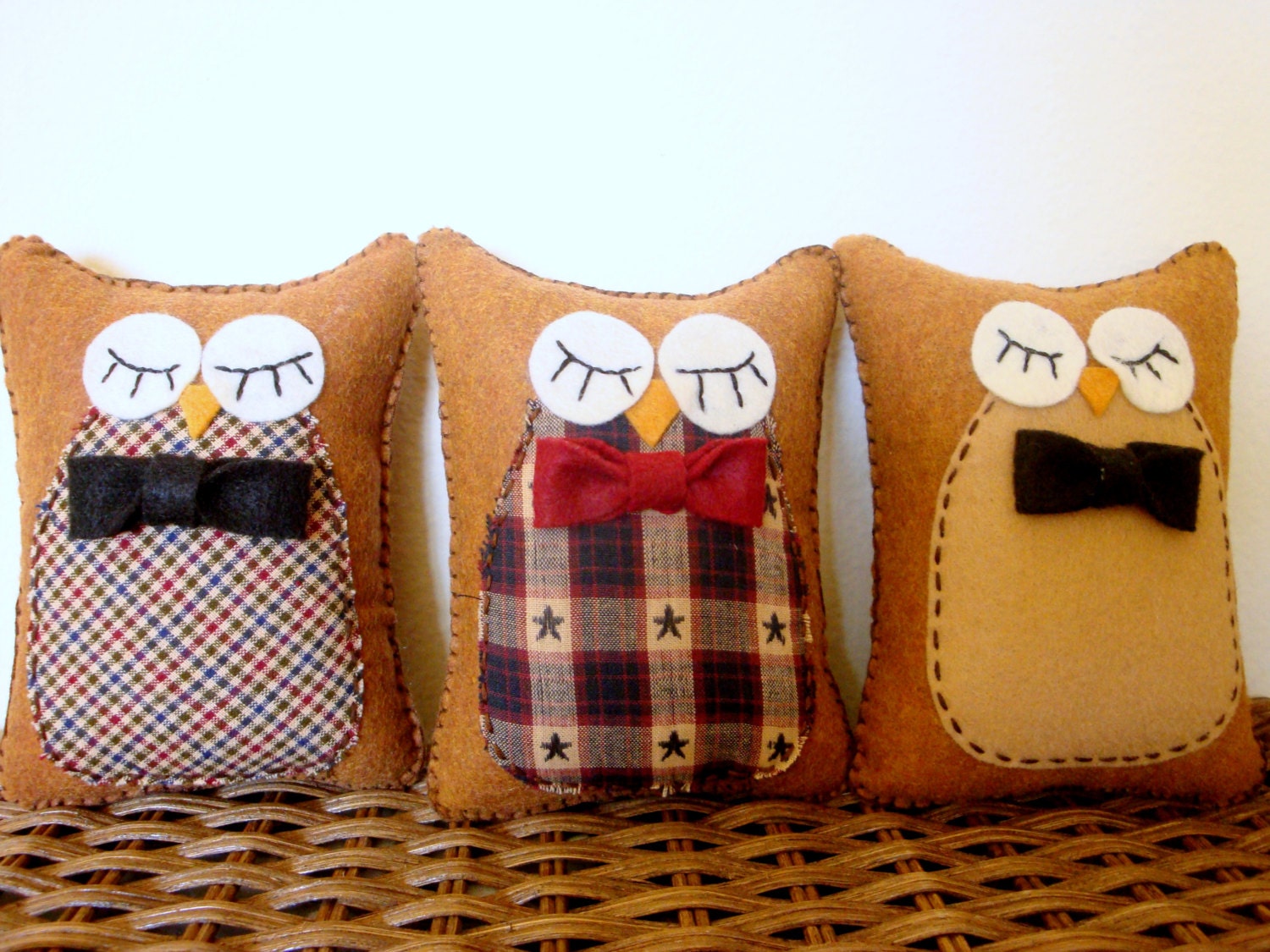 Owl decor for children- Baby Boy Nursery Set of 3 - Plush Owl Decorations - Baby shower decorations - Felt owl