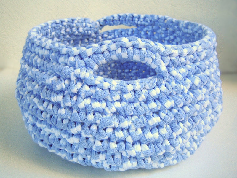Large crochet basket, bowl, storage basket, organizer container, craft storage basket, home decor in loght blue and white