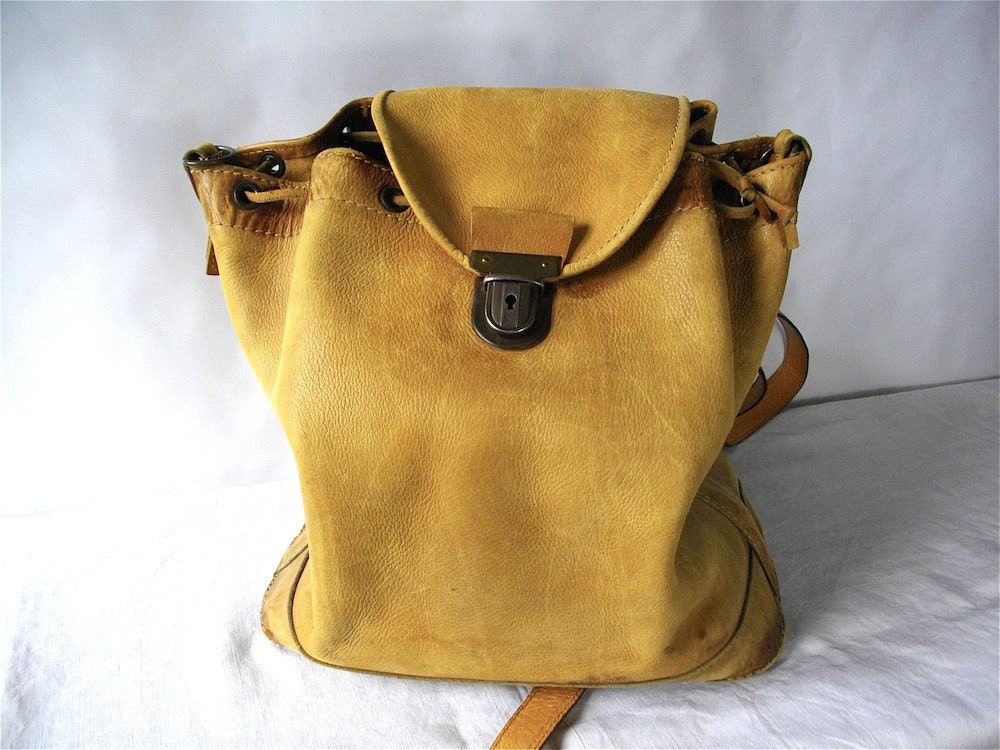 Vintage leather packback. Rucksack.