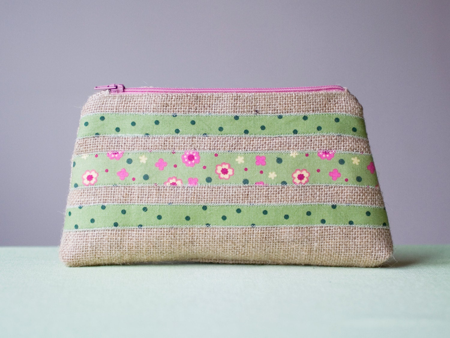 Make up bag, eco friendly, zipper purse, zipper pouch, burlap pouch, cosmetic pouch - floral green spring